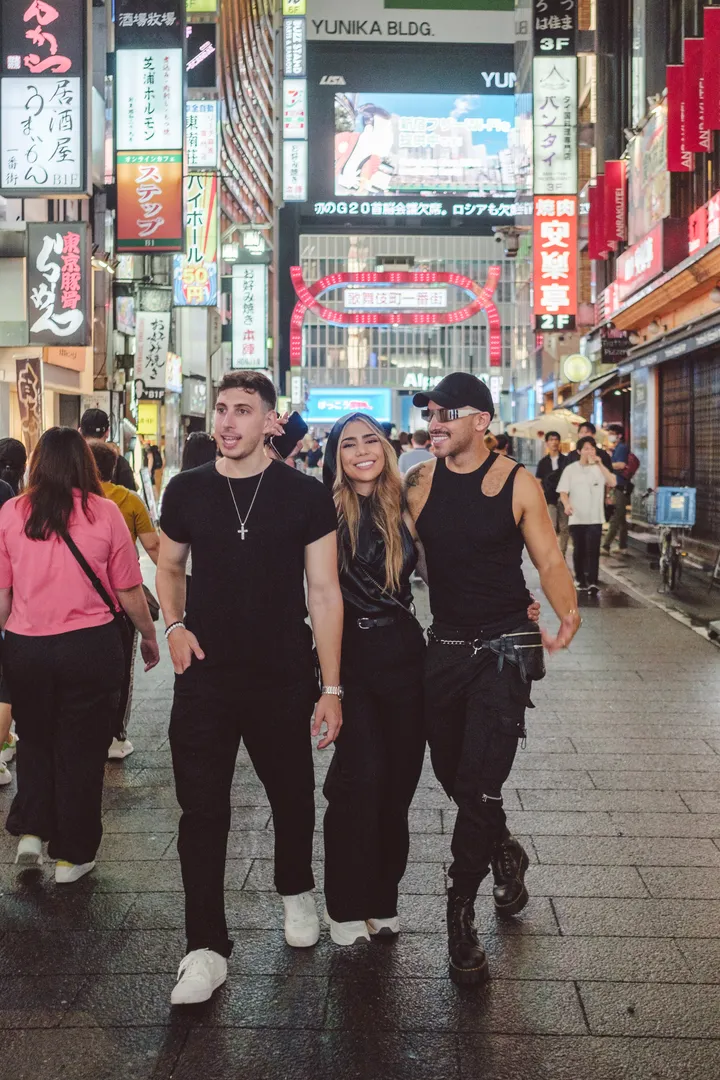 Shinjuku Hidden Streets & Alleys – A Tokyo Photo Walk Experience