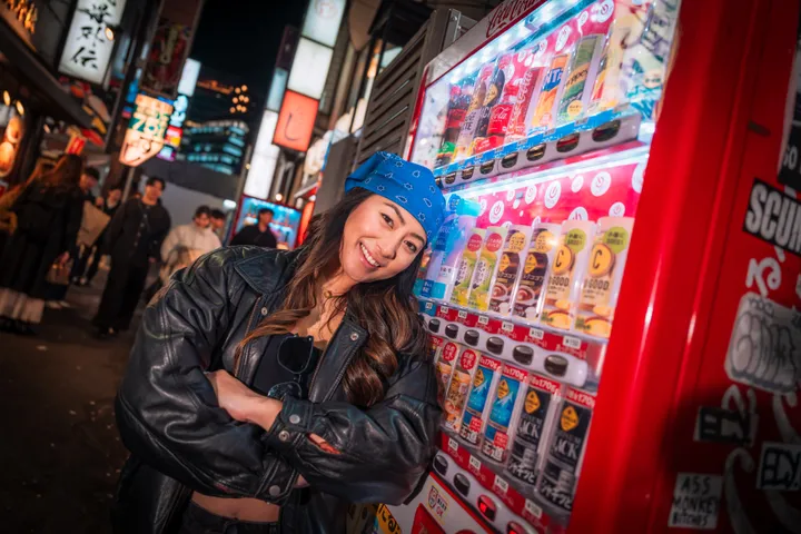 Crazy Tokyo Neon Nights – Street Photoshoot in Shibuya or Shinjuku